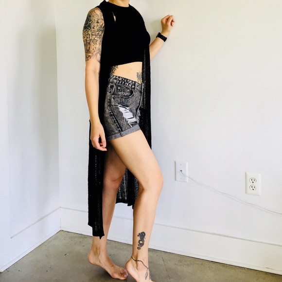 NEW LOOK  Longline Knitted Black Festival Vest - Picture 2 of 8